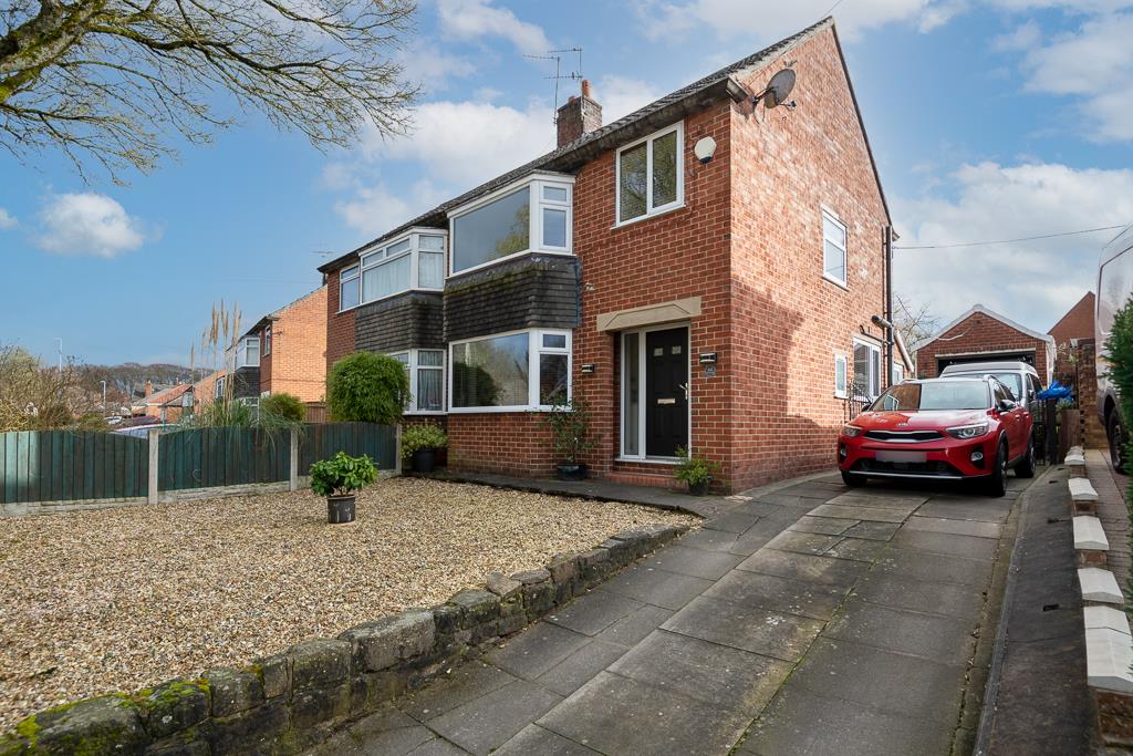 Kinnersley Avenue, Clough Hall, Kidsgrove, StokeOnTrent CW Estate